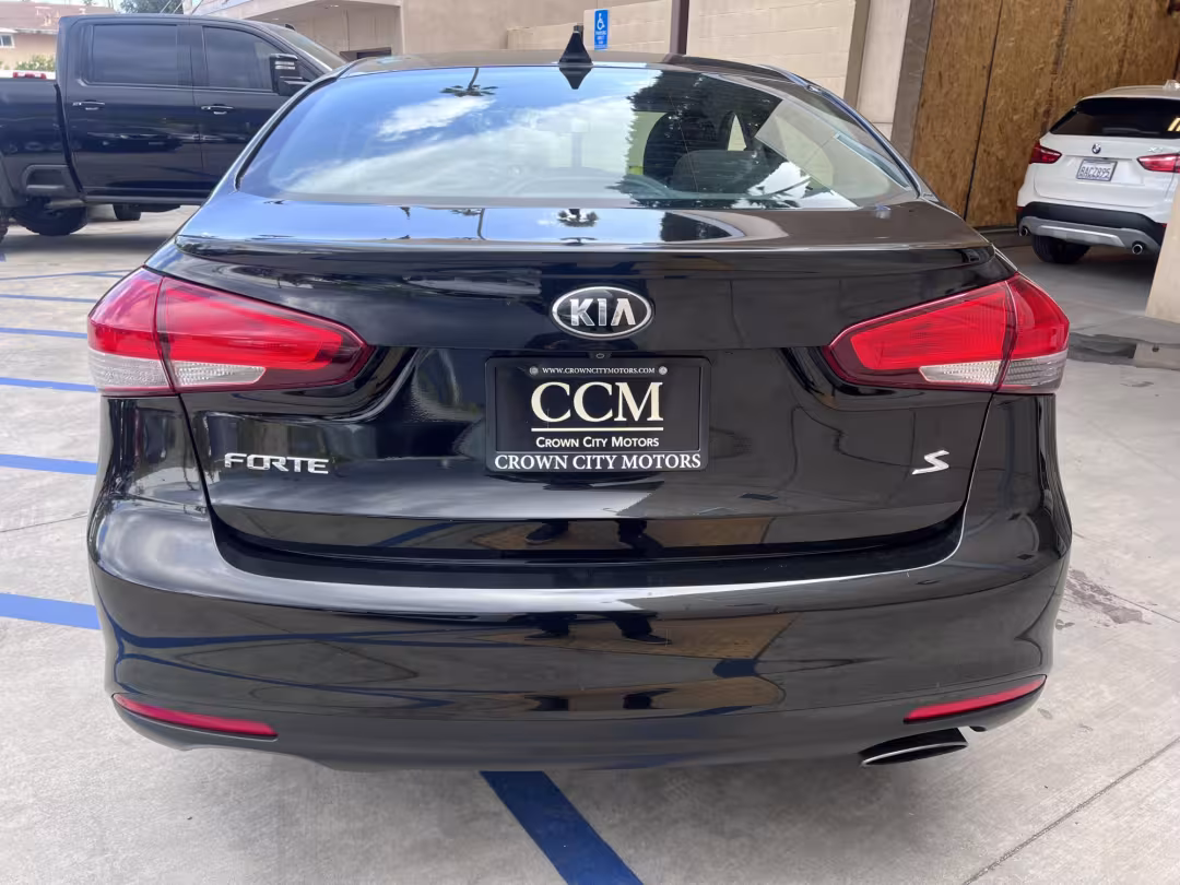 2017 Kia Forte - 3KPFL4A75HE030781 - Image #4
